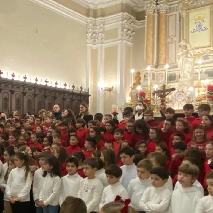 Vibo, Duomo di San Leoluca: gli alunni della De Amicis si esibiscono con i Parafonè