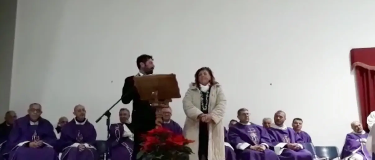 Il vescovo Attilio Nostro ordina tre nuovi diaconi: la cerimonia nel carcere di Vibo