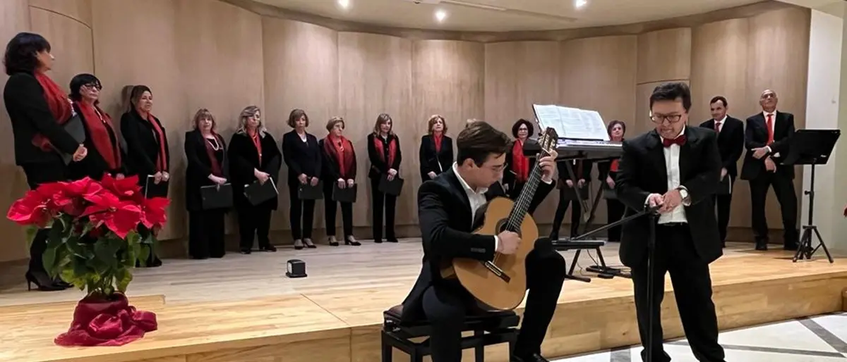 Vibo, il Coro polifonico del liceo “Berto” in campo per la solidarietà - Foto
