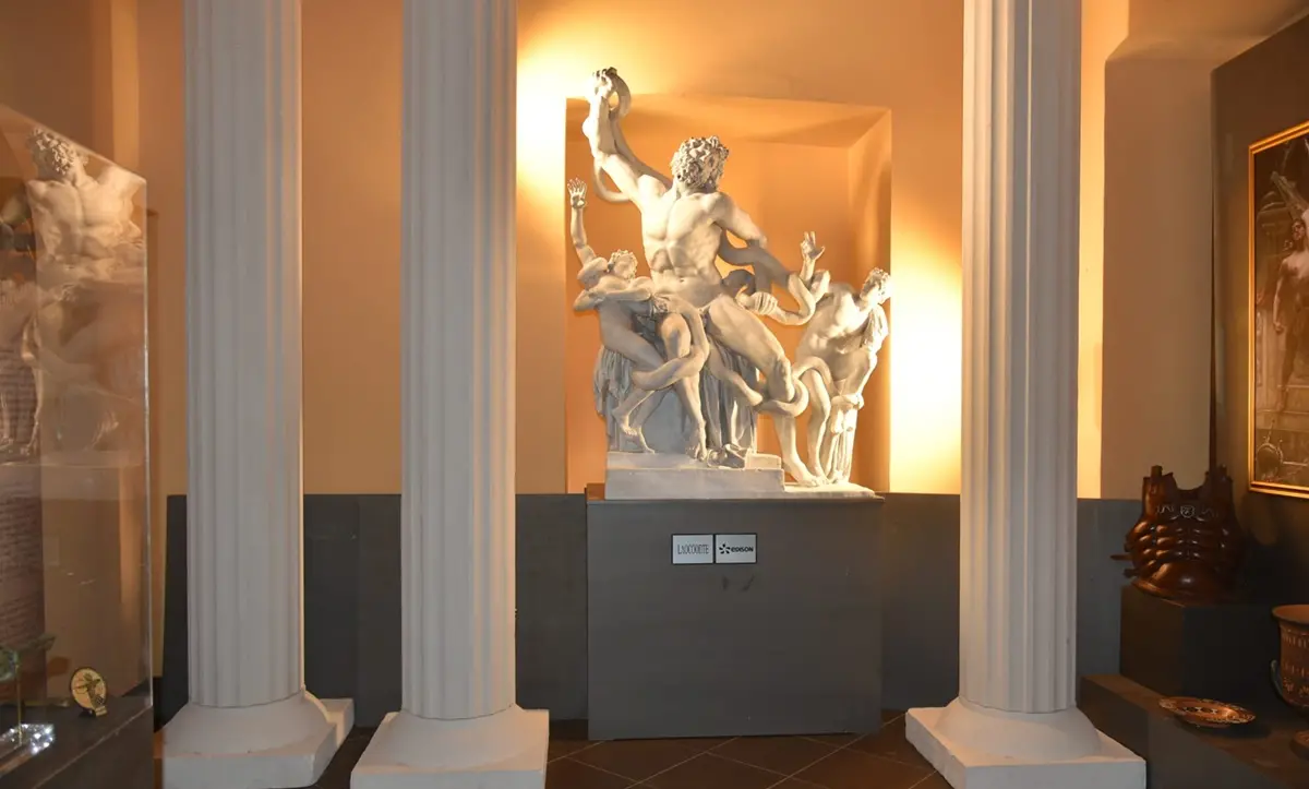 A Vibo inaugurato l’Odissea museum: viaggio artistico nell’opera omerica