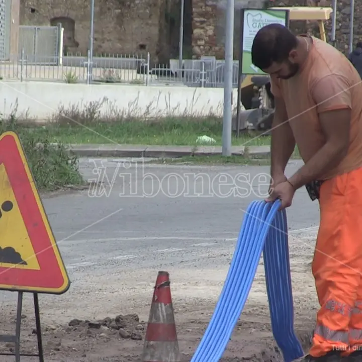 Fibra Ottica a Vibo, divieto di sosta su oltre dieci vie del centro