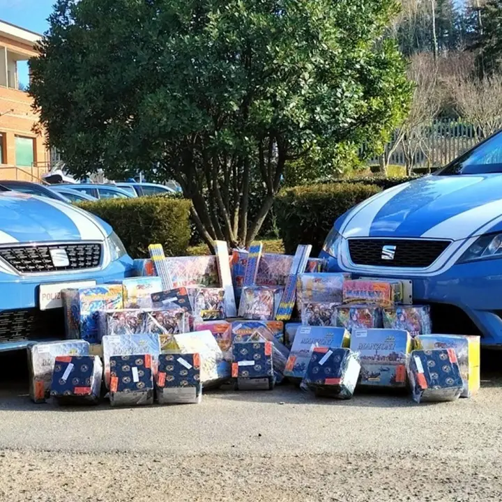 Serra San Bruno: detenzione illegale di fuochi d'artificio, denunciato dalla polizia