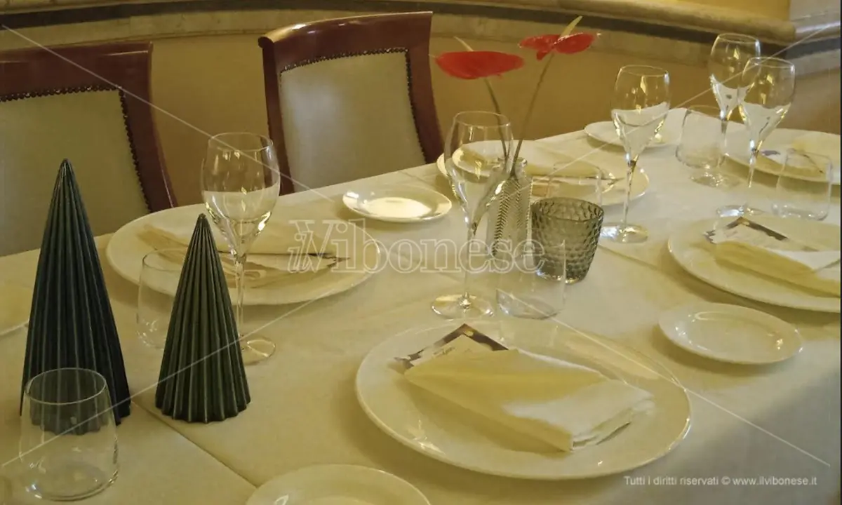 Cenone di Capodanno: ecco i menù di due ristoranti vibonesi - Video