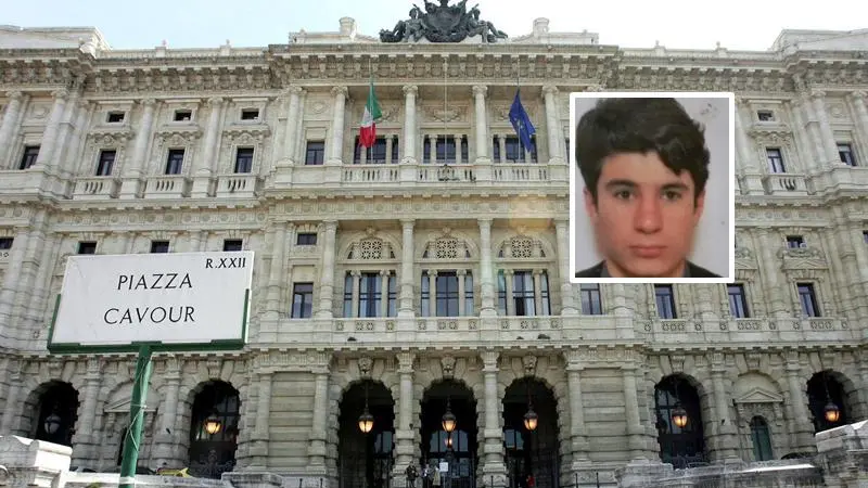 20060418 - ROMA -pol- ELEZIONI: CAMERA; LAZIO, OGGI INVIO VERBALI IN CASSAZIONEFORSE DOMANI L\\'ASSEGNAZIONE DEI SEGGI PER IL SENATO-Il palazzo di Giustizia sede della Corte di Cassazione a Roma. ALESSANDRO DI MEO / ANSA -pat