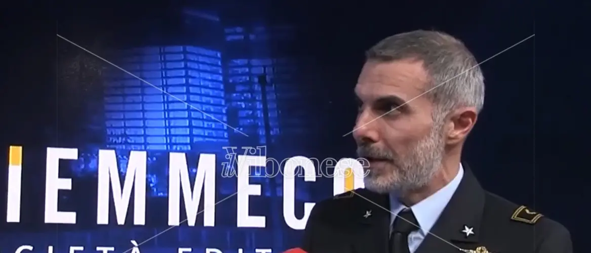 Vibo, il numero uno dell’Aeronautica calabrese in visita a LaC -Video