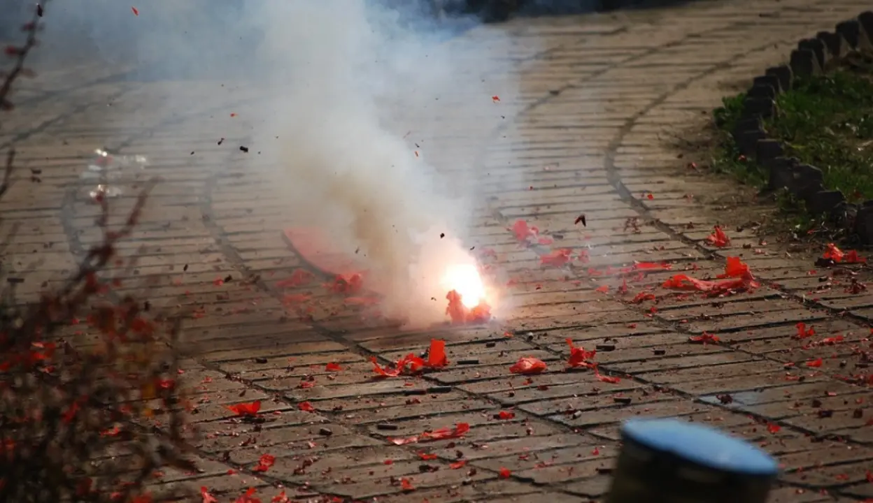 Anche a Pizzo vietati i botti di Capodanno: l’ordinanza del sindaco Pititto