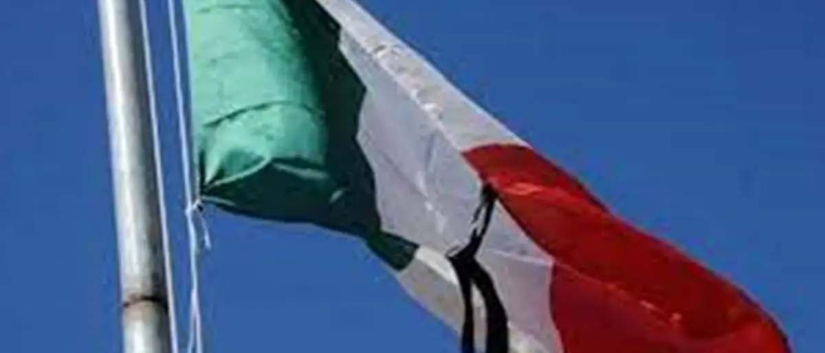 Lutto cittadino a Serra, oggi i funerali del giovane morto la sera di Capodanno