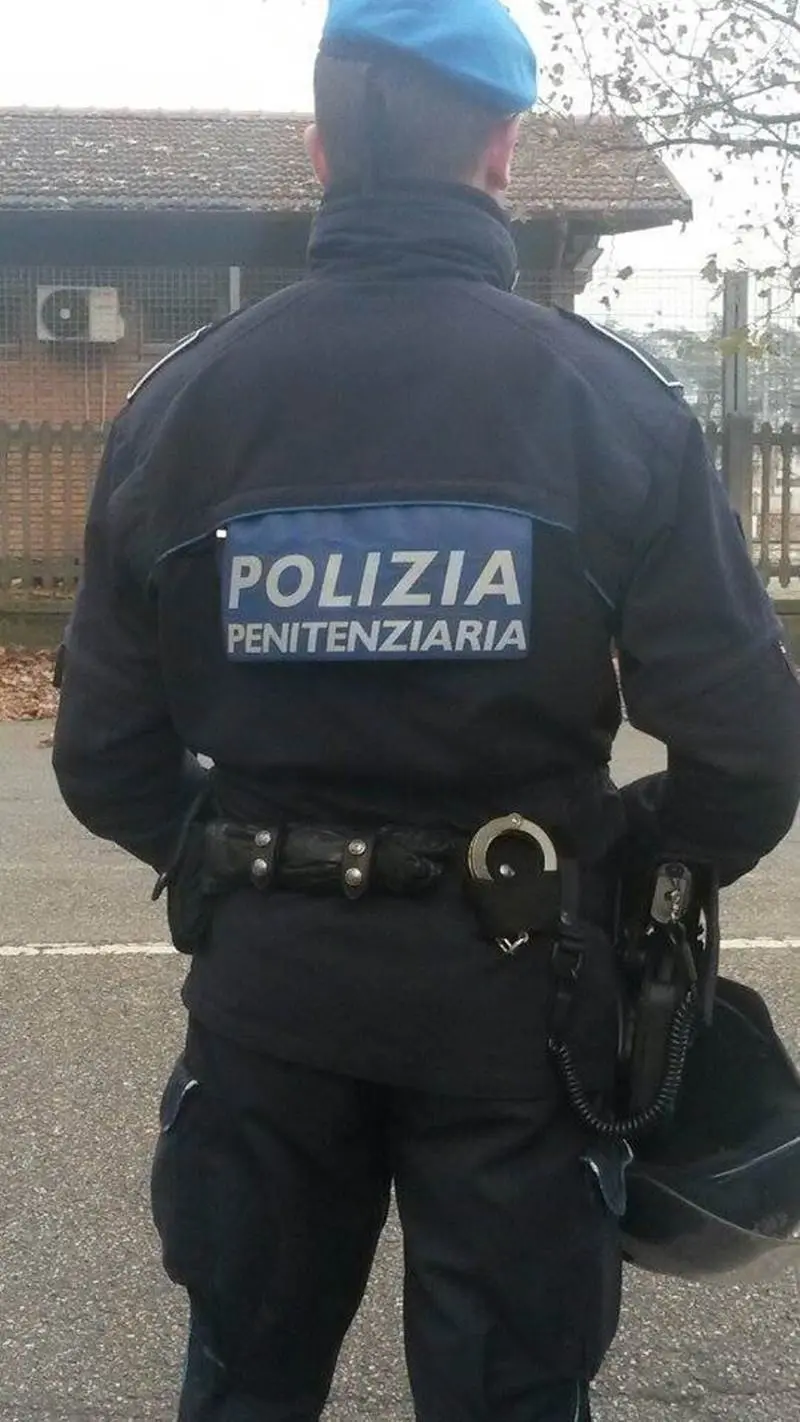Polizia penitenziaria ordine pubblico