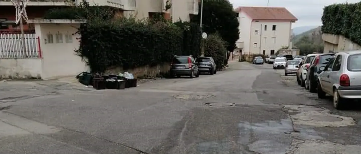 Vibo, il consigliere Soriano accende i riflettori sul Cancello Rosso: \"Privo di qualsiasi decoro\"