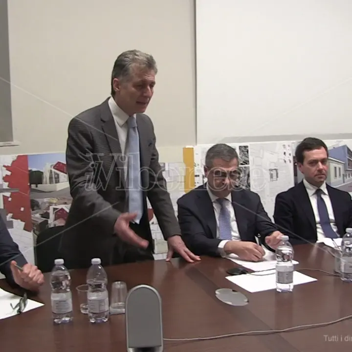 Zes, il commissario Giosy Romano a Vibo: «La rivoluzione è partita» - Video