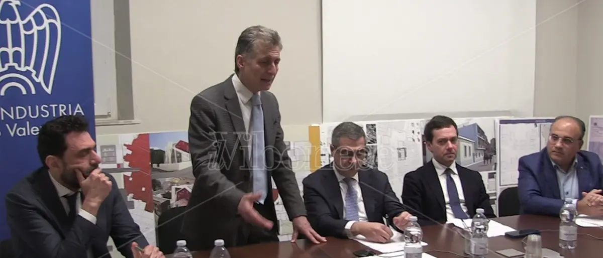 Zes, il commissario Giosy Romano a Vibo: «La rivoluzione è partita» - Video