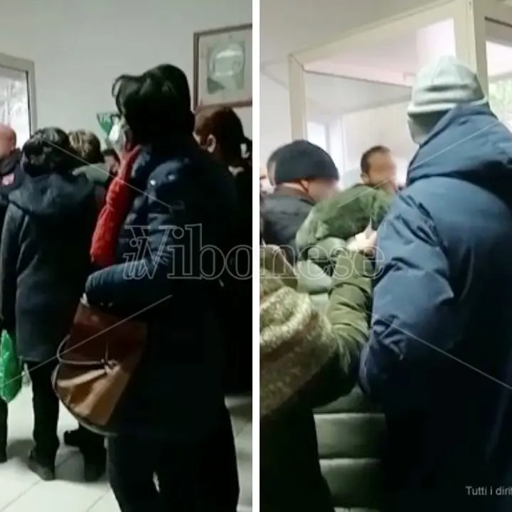 Liste d’attesa, i\u00A0volontari di Città attiva tornano a presidiare lo sportello Sos di Vibo: «Non rinunciate alle cure, una soluzione la troviamo»\n