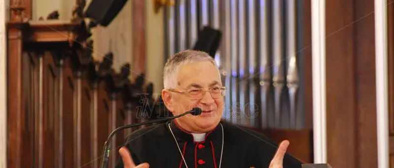 Festività natalizie, il messaggio del vescovo Luigi Renzo - Video