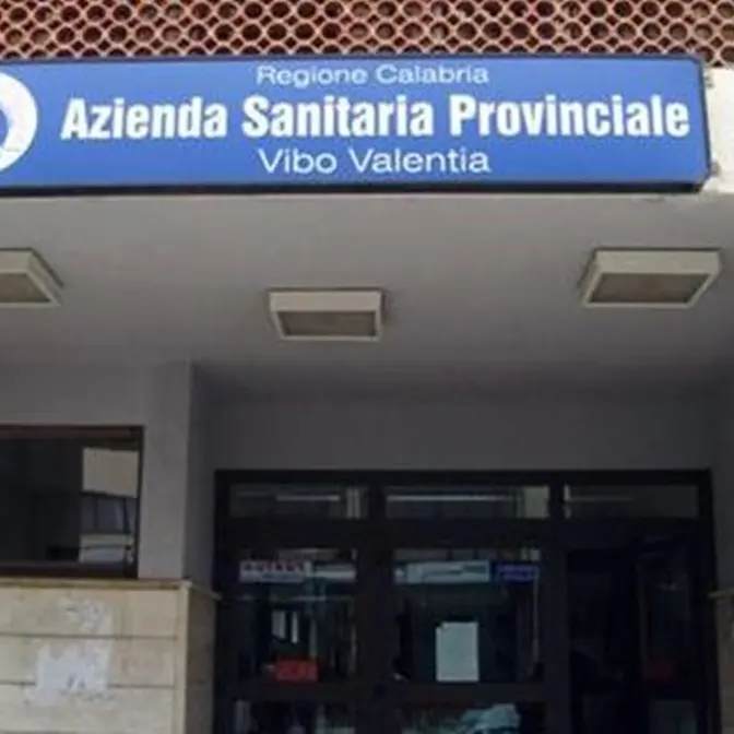 Vibo e criticità nella sanità: dibattito alla Biblioteca fra associazioni, medici e cittadini