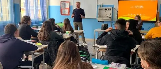 Vibo, l'impegno di Libera nelle scuole: percorso sulla cittadinanza responsabile