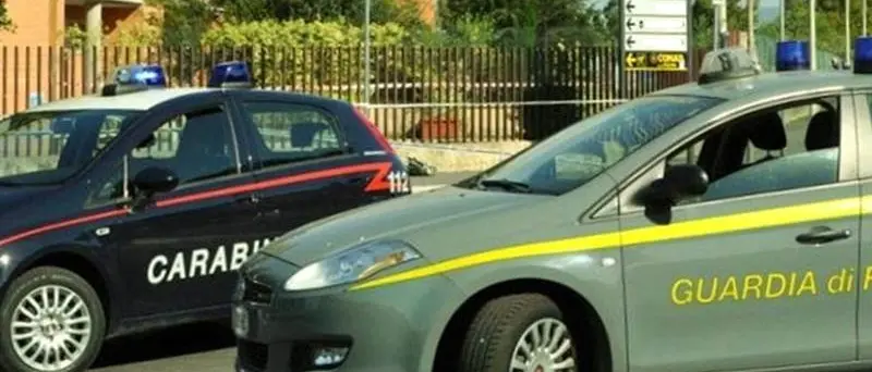 Estorsioni a Vibo, operazione della Dda: 12 indagati e cinque misure cautelari