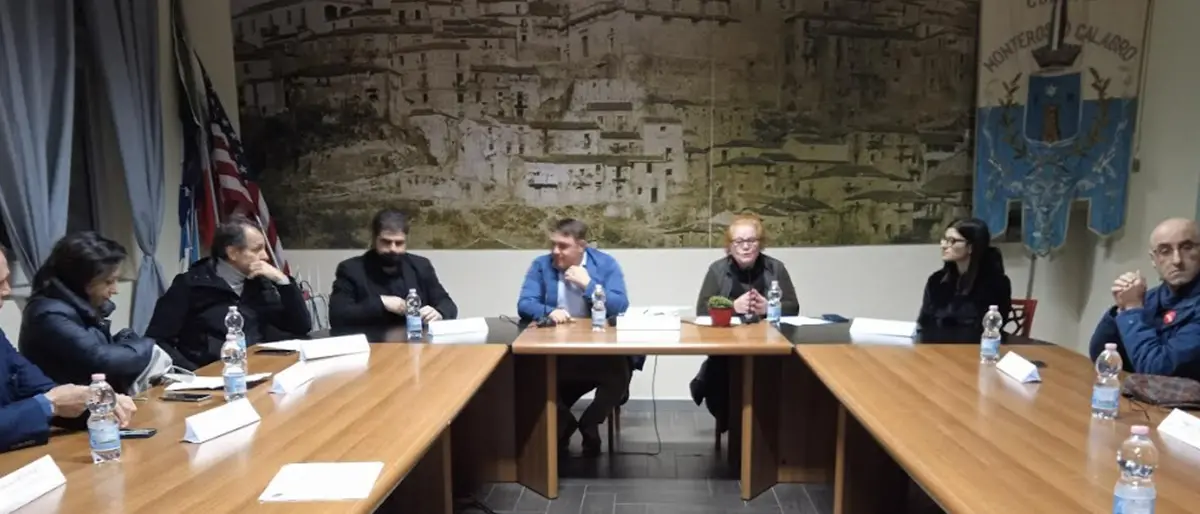 Il parco eolico non si farà, la battaglia vinta dei comuni di Monterosso, Polia e Capistrano - Video