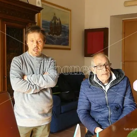 Tropea, gli revocano la pensione perché morto. Ma lui è vivo e vegeto - Video