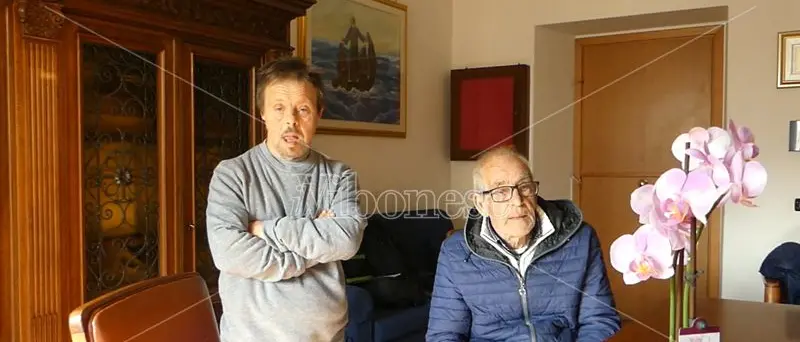 Tropea, gli revocano la pensione perché morto. Ma lui è vivo e vegeto - Video