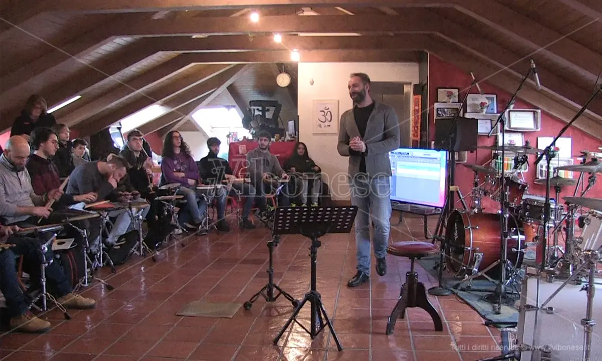 Drum Day Calabria: sold out a Vibo Valentia per la masterclass di batteria - Video
