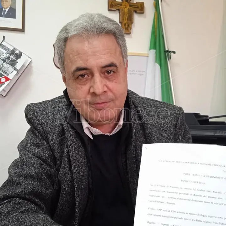 Nicotera, l'ultimatum del sindaco: «Se la Guardia medica chiude di nuovo, martedì sarò in Procura» - Video