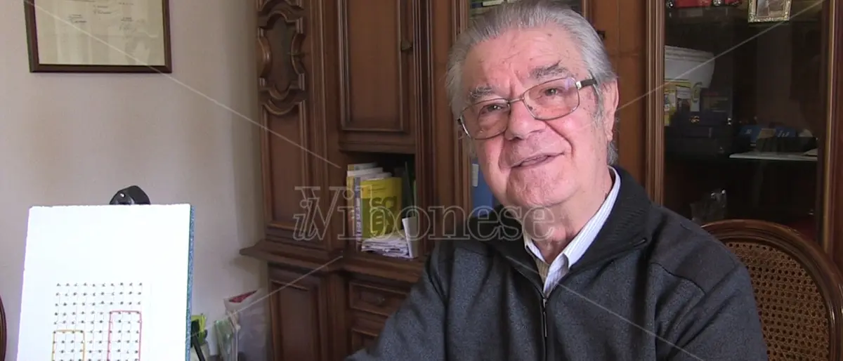 A Vibo “Il Geopiano nella matematica”, il manuale per far pace con formule e numeri - Video