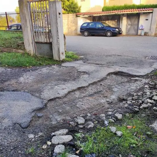Vibo, asilo nido: Soriano denuncia lo stato della strada di accesso