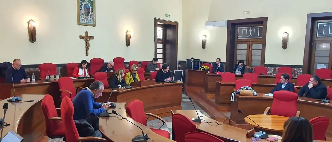 Vibo, incontro in Comune sulle opportunità offerte dalle Comunità energetiche