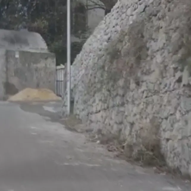 Tropea e la discesa Marina Vescovado, Piserà segnala la pericolosità di alcuni «lavori stradali»