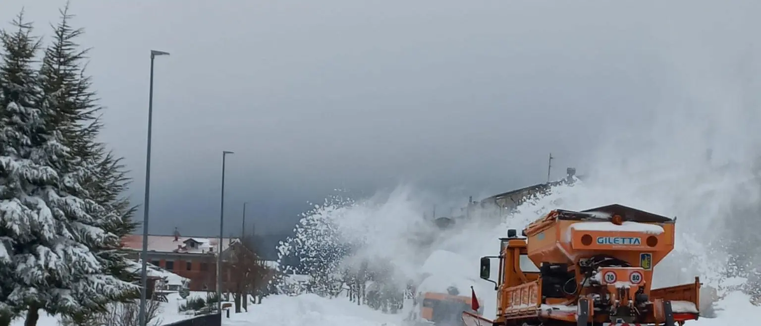 Emergenza neve a Fabrizia e Nardodipace: prorogata la chiusura delle scuole
