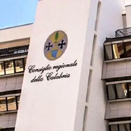 Rimborsopoli: condannati sei ex consiglieri regionali, assolti i vibonesi Bruno Censore e Alfonsino Grillo