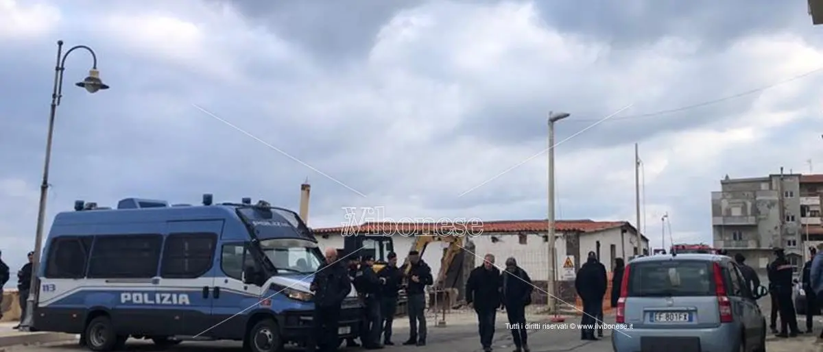 Vibo, la politica esprime solidarietà all’assessore Scalamogna