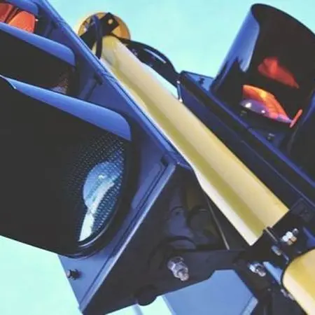 Cosenza, attivo il numero verde guasti per lampioni e semafori comunali\n