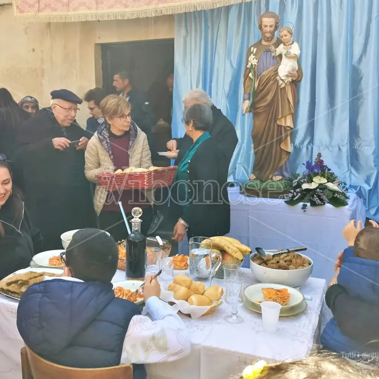 Fede e tradizioni, a Brivadi la Cena di San Giuseppe dopo tre anni di stop