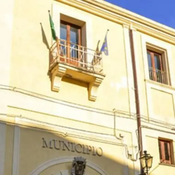 Abusivismo edilizio a Tropea: il Comune ordina la demolizione di un garage