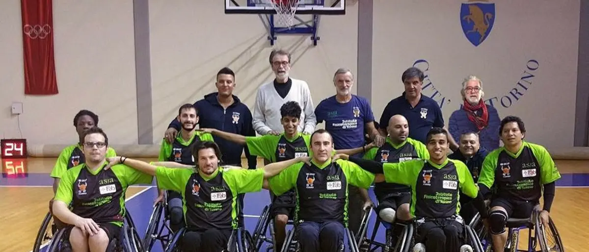 Sport e disabilità, medico vibonese a capo di una squadra di basket in carrozzina a Torino