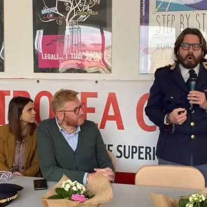 Tropea, il capo della Squadra mobile di Vibo e Libera, incontrano gli studenti del Galluppi