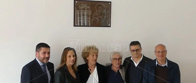 Tropea, una targa nell’ospedale cittadino in ricordo di Franco Vita - Video