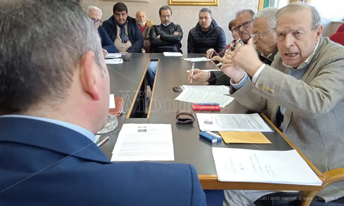 Emergenza sanitaria nel Vibonese: il commissario dell’Asp incontra i cittadini - Video