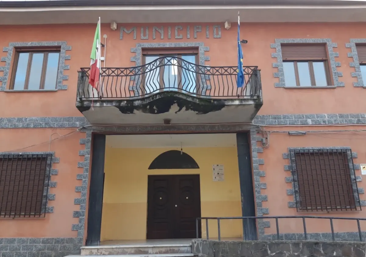 A Simbario è ancora lotta all’ultimo voto: il Comune resiste in giudizio al ricorso della lista sconfitta per una sola scheda