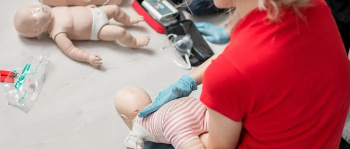 Limbadi, a lezione di disostruzione pediatrica con il primario Braghò