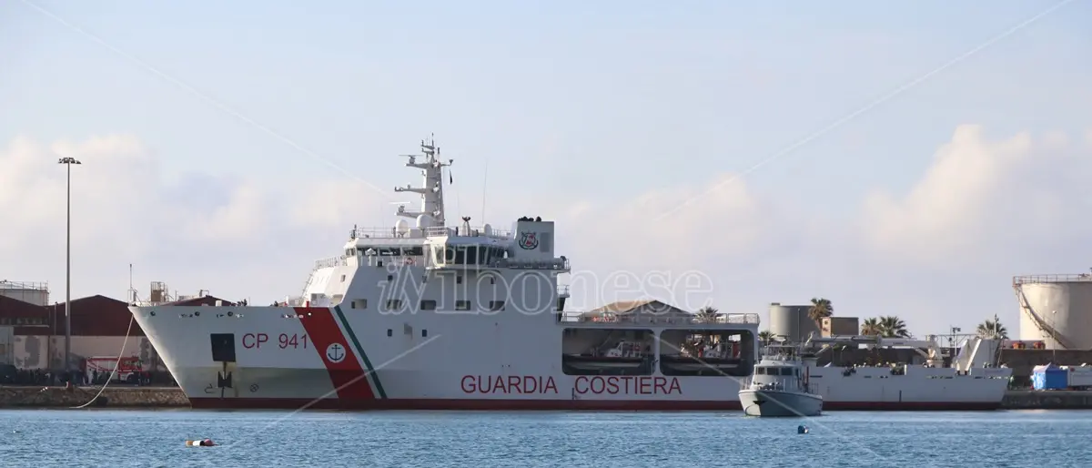 Migranti: 671 in arrivo a Reggio Calabria a bordo della nave Diciotti