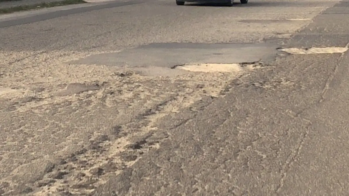 «Strade provinciali pietose. E se aiutassero i privati?»: Pasquino (Dc) chiede maggiore pulizia e sicurezza