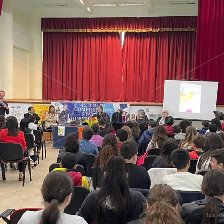 Rombiolo, a scuola l'esempio dell'imprenditore antiracket Gaetano Saffioti