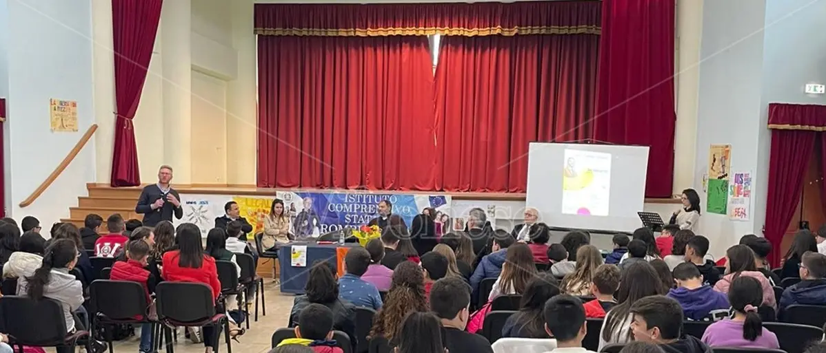 Rombiolo, a scuola l'esempio dell'imprenditore antiracket Gaetano Saffioti