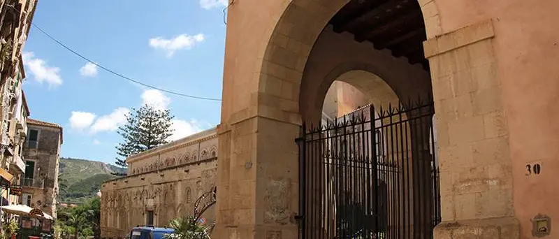 Tropea, il Museo diocesano ancora chiuso dopo 5 anni. Piserà scrive al vescovo: «Tesoro da restituire alla città»