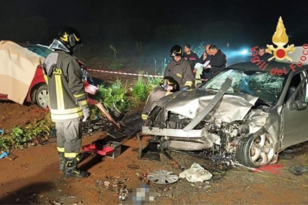 Incidente stradale nel Cosentino: un morto e due feriti
