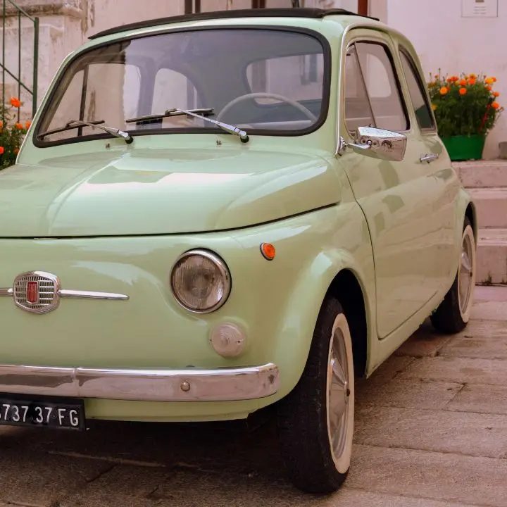 A Nicotera tutto pronto per il terzo raduno di Fiat 500