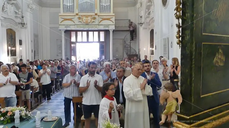 Parghelia in festa, restaurata la Vara della Madonna di Portosalvo - Video