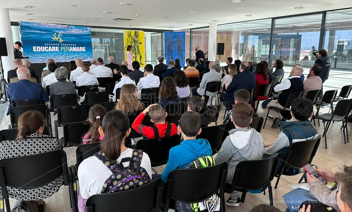 Educare per amare, si rafforza la sinergia tra LaC, Arma e Università - Video